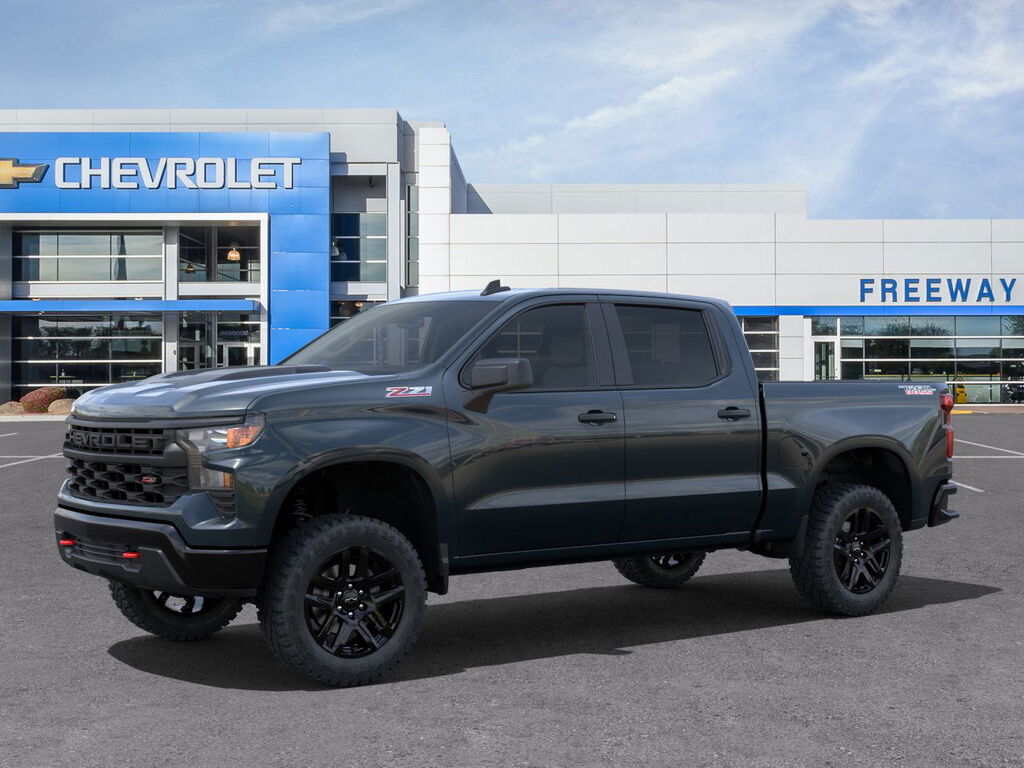 2025 Chevrolet Silverado 1500 Crew Cab Custom Trail Boss 4WD
