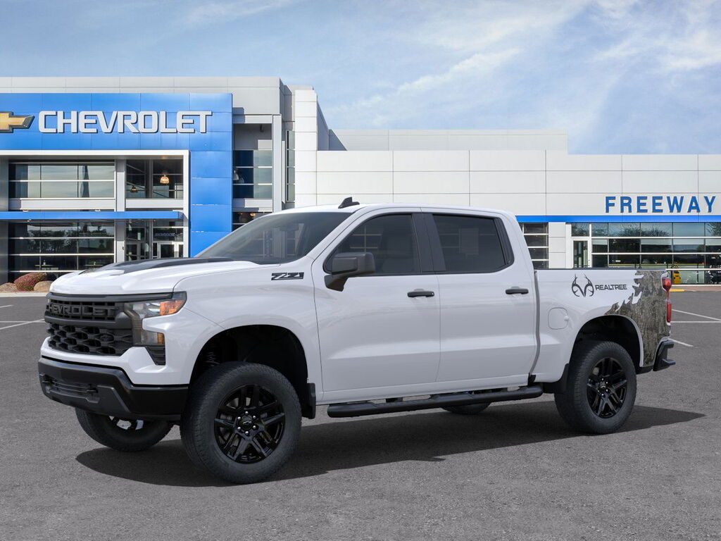2025 Chevrolet Silverado 1500 Crew Cab Custom Trail Boss 4WD