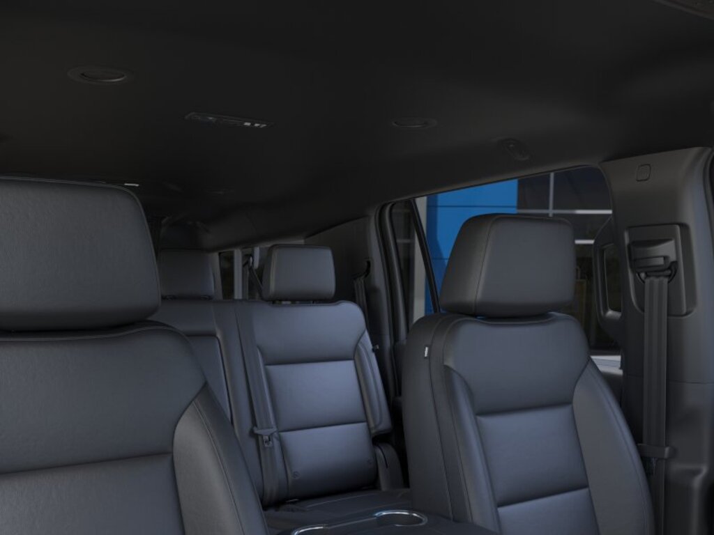 2025 Chevrolet Suburban 1LT