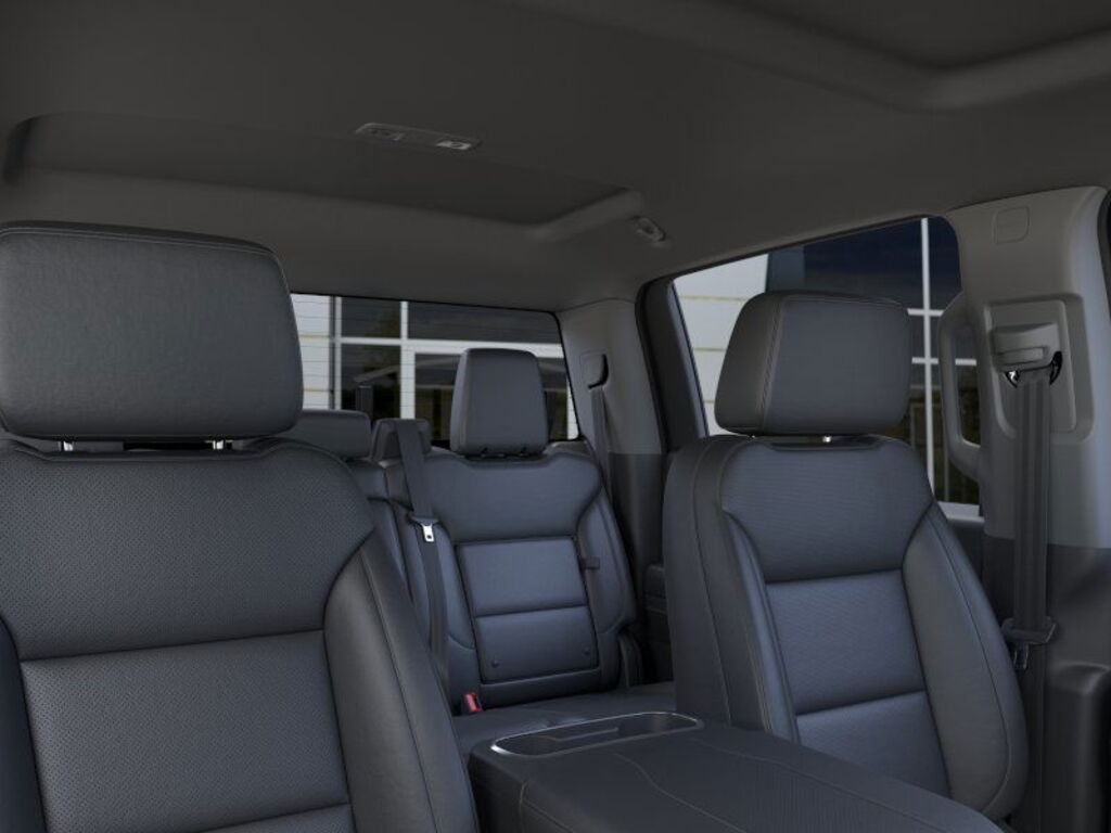 2025 GMC Sierra 1500 Crew Cab SLT 4WD