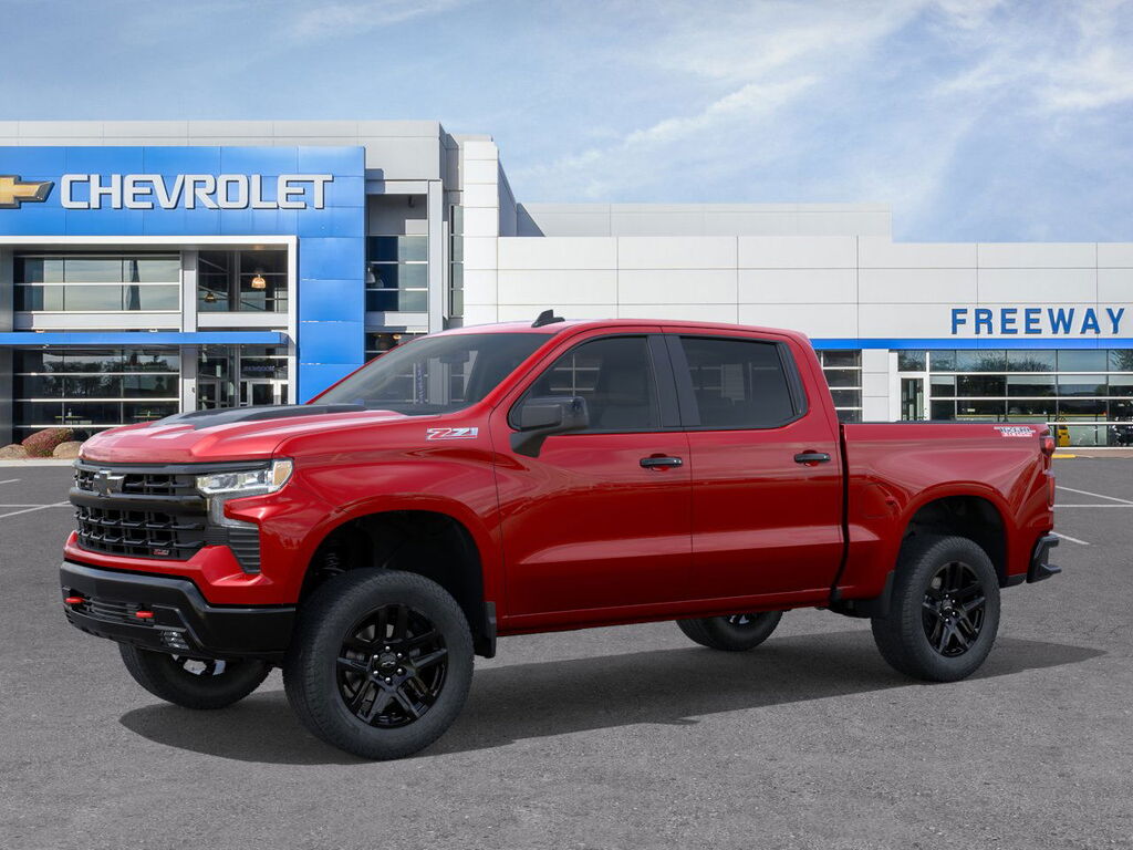 2025 Chevrolet Silverado 1500 Crew Cab 2LT Trail Boss 4WD