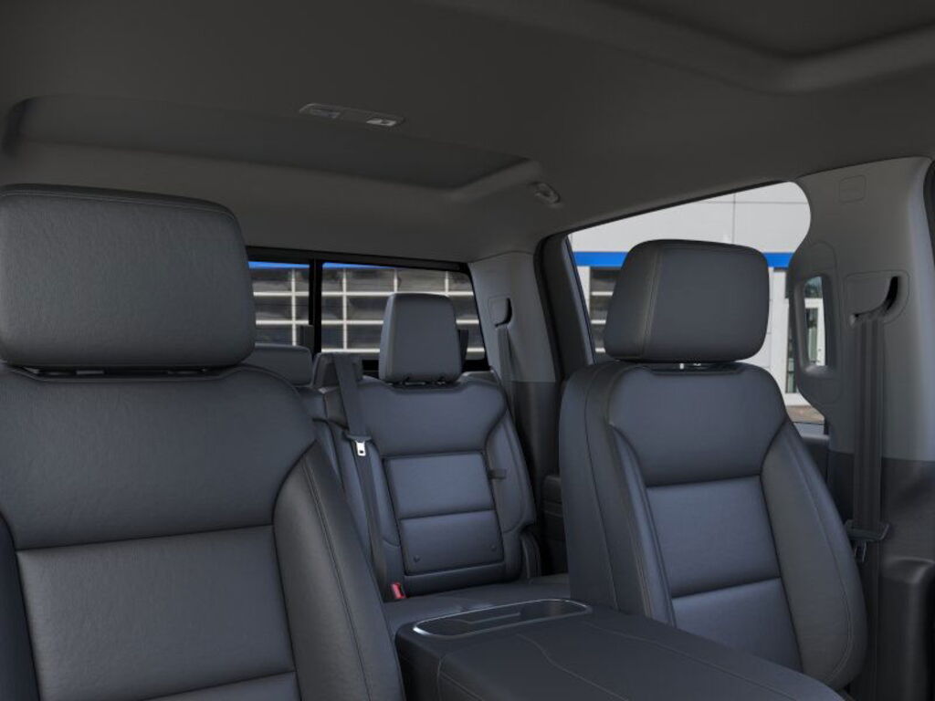 2025 Chevrolet Silverado 1500 Crew Cab 2LT Trail Boss 4WD