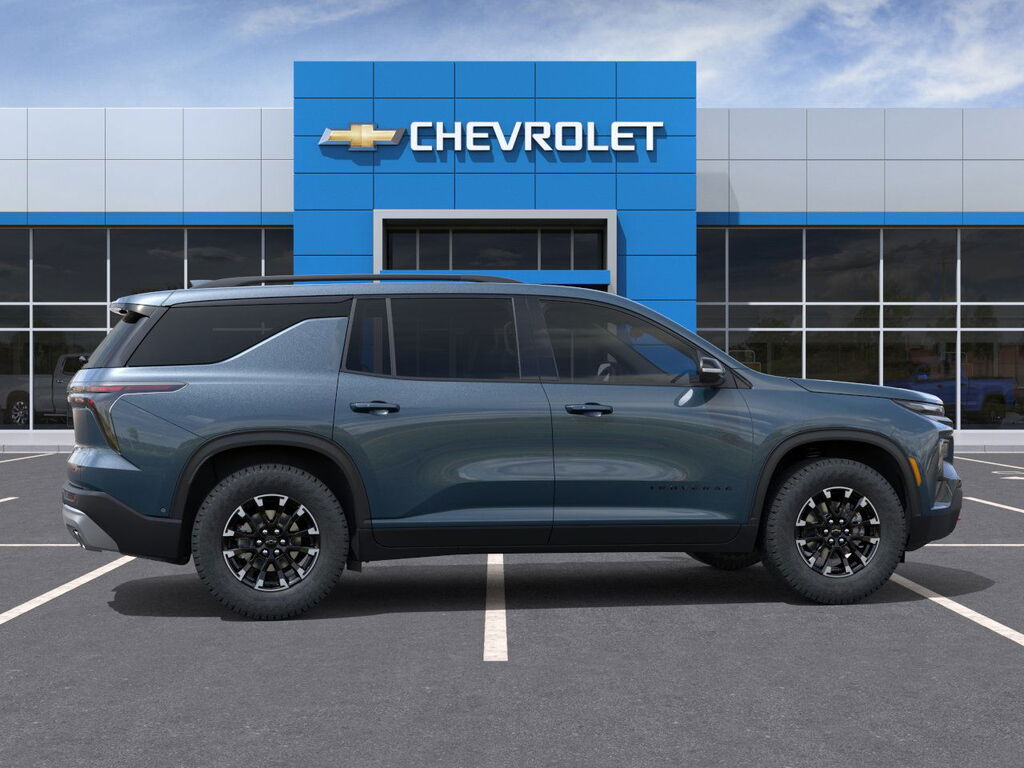 2025 Chevrolet Traverse Z71 - Photo 9