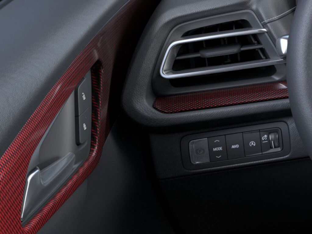 2025 Chevrolet Traverse Z71 - Photo 42