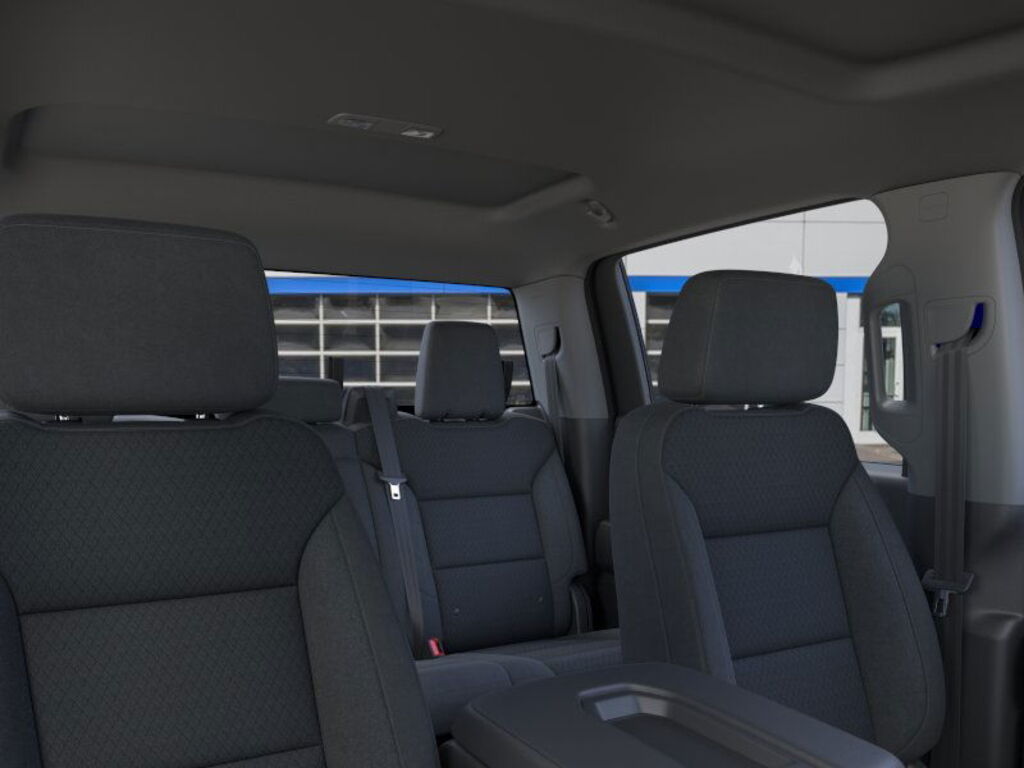 2025 Chevrolet Silverado 1500 Crew Cab Custom 4WD