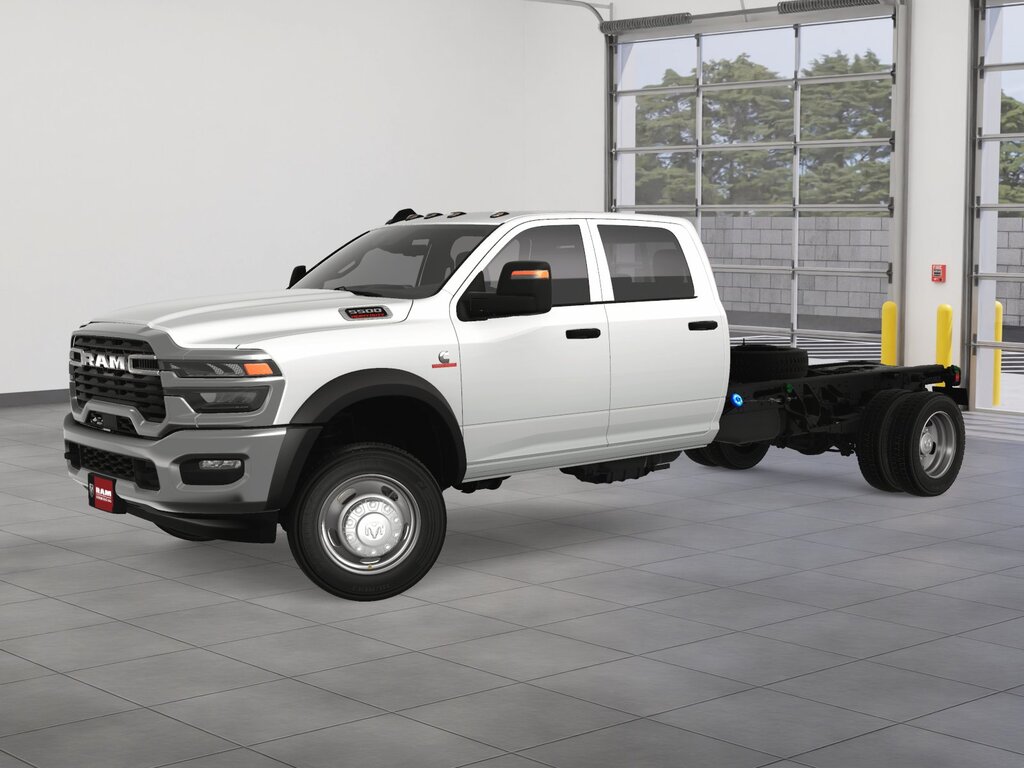 2025 Ram 5500 Crew Cab Chassis
