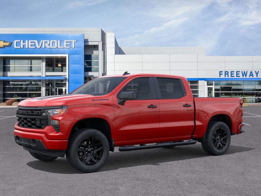 2025 Chevrolet Silverado 1500 Crew Cab Custom