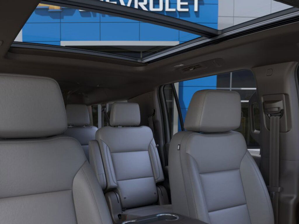 2025 Chevrolet Suburban 2Z71 4WD