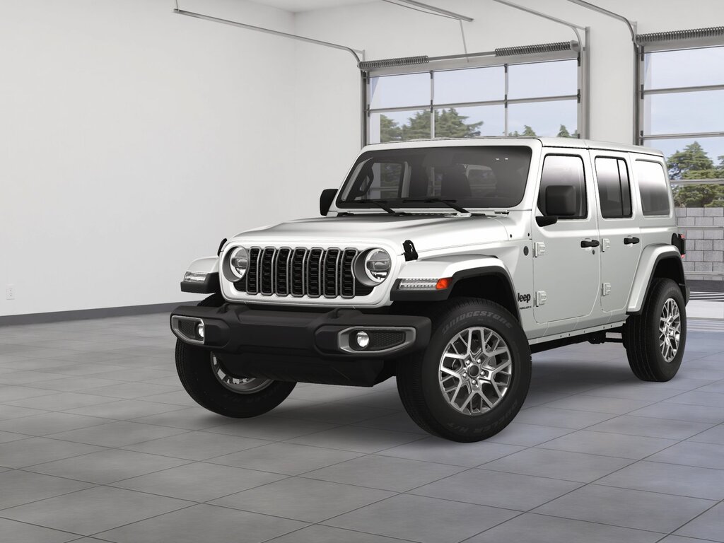 2025 Jeep Wrangler Sahara 4dr