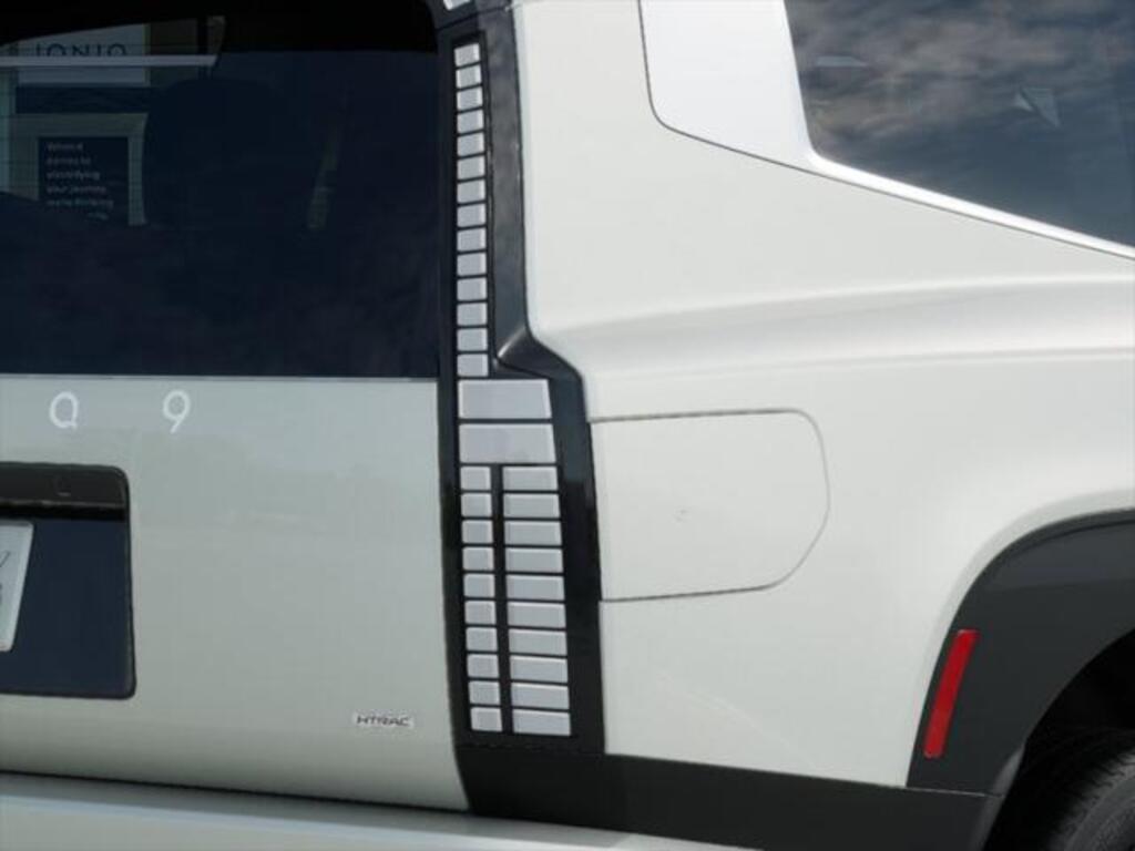 2026 Hyundai IONIQ 9 SE - Photo 10