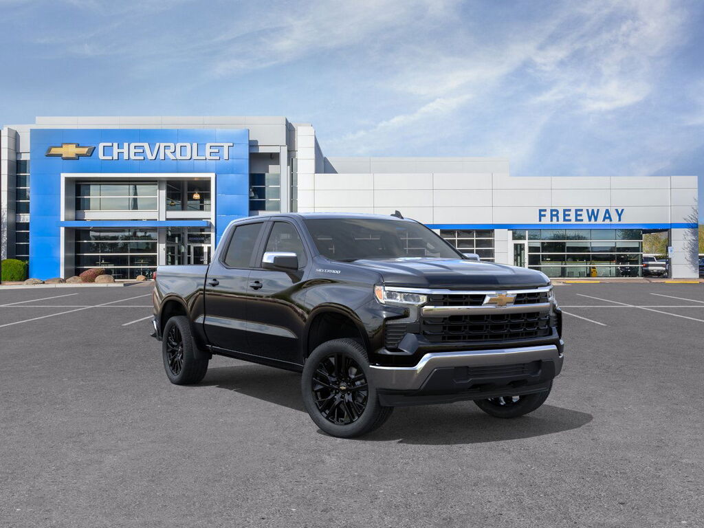 2025 Chevrolet Silverado 1500 Crew Cab 1LT