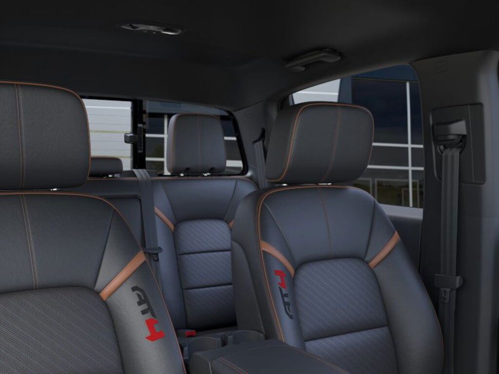 2025 GMC Canyon AT4 4WD