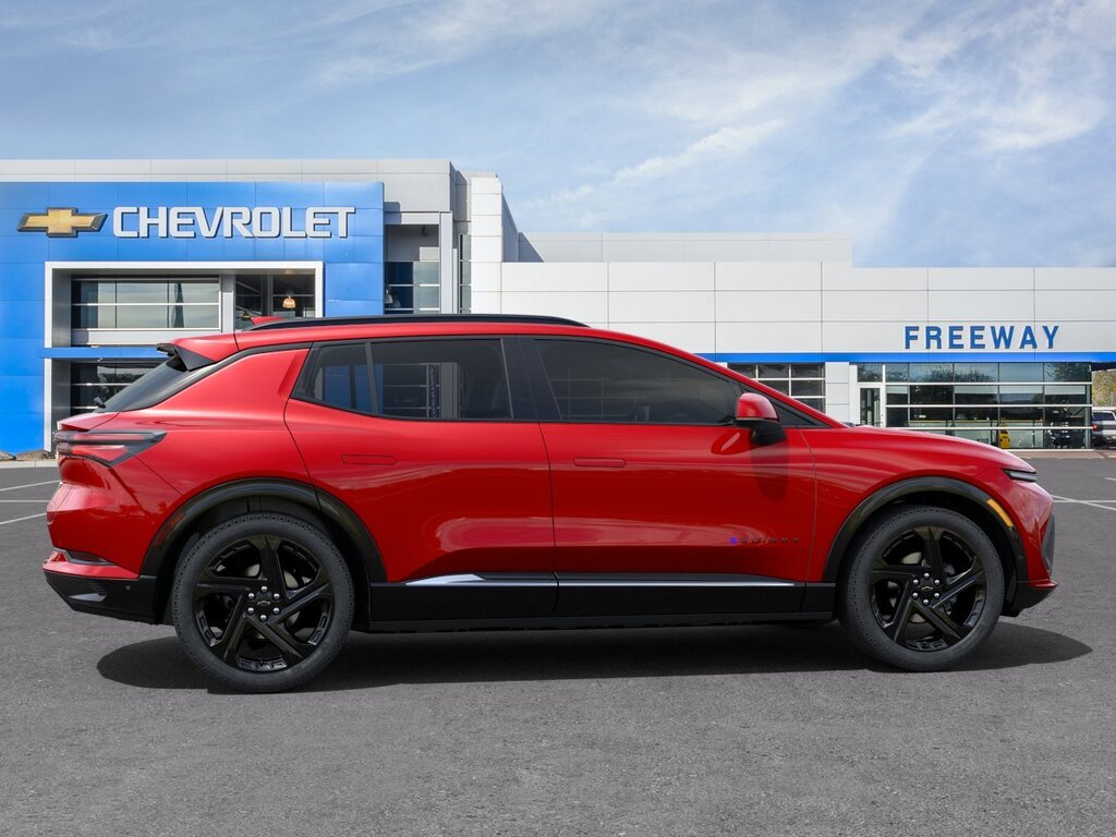 2024 Chevrolet Equinox EV RS - Photo 9