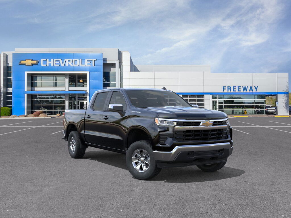 2025 Chevrolet Silverado 1500 Crew Cab 1LT 4WD