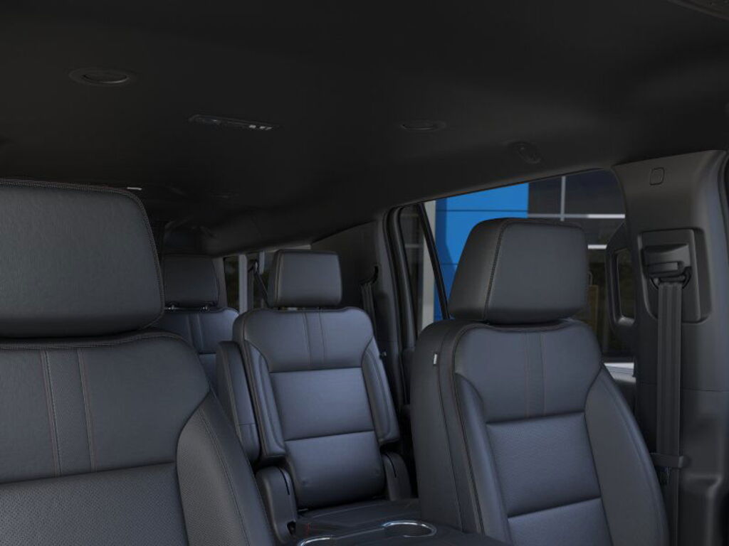 2025 Chevrolet Suburban RST 4WD