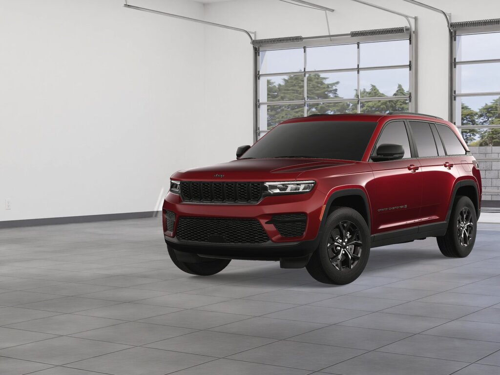 2025 Jeep Grand Cherokee Laredo