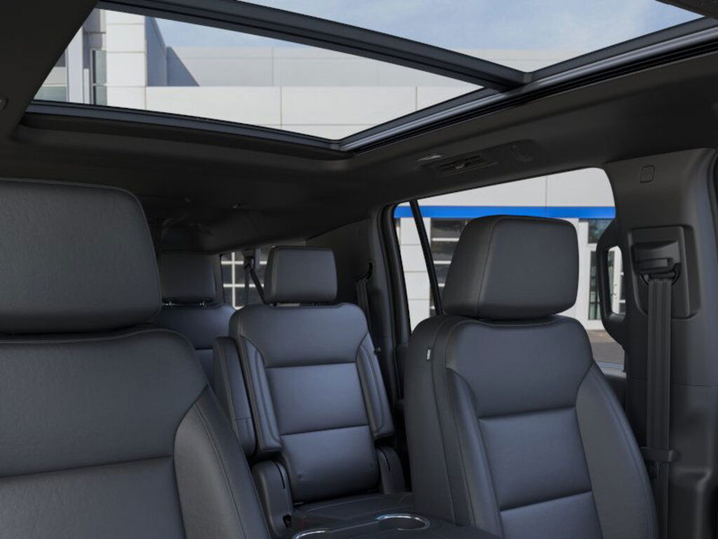 2025 Chevrolet Suburban 2Z71 4WD