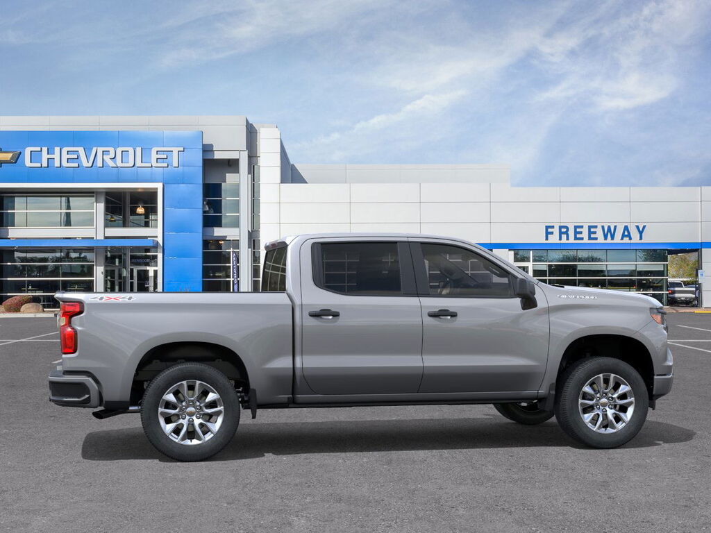2026 Chevrolet Silverado 1500 Custom - Photo 9
