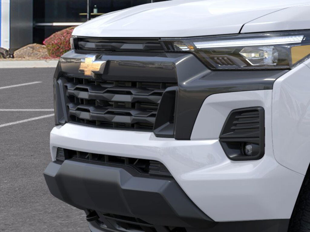 2026 Chevrolet Colorado LT - Photo 13