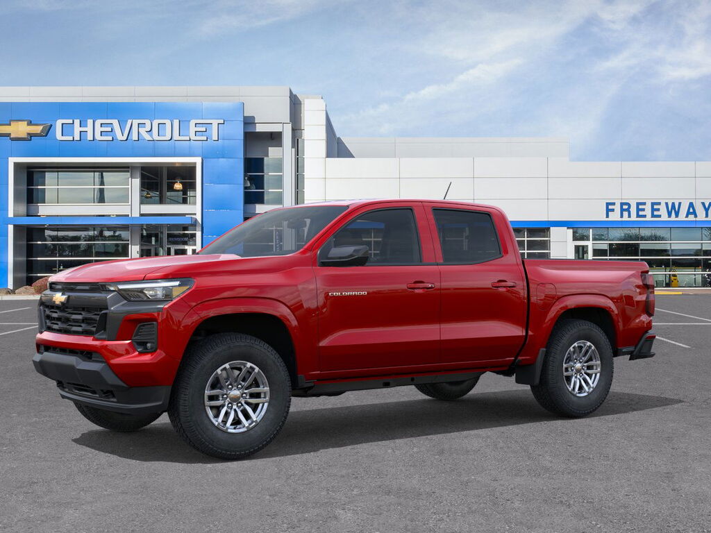 2026 Chevrolet Colorado LT photo 3