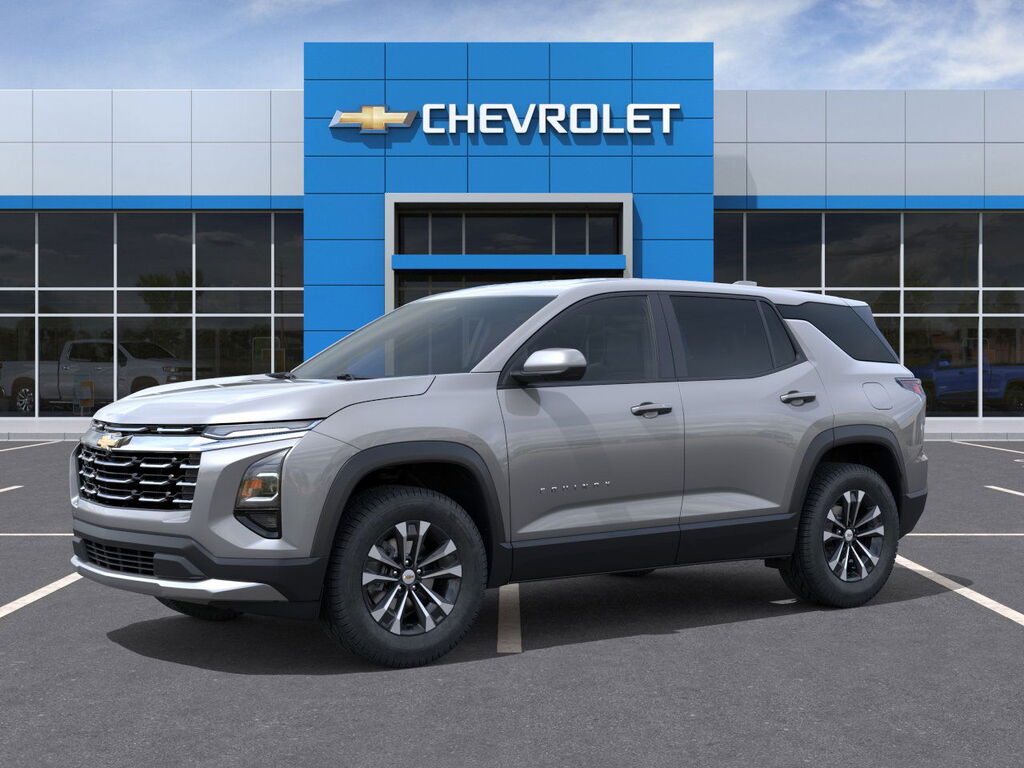 2026 Chevrolet Equinox photo 2