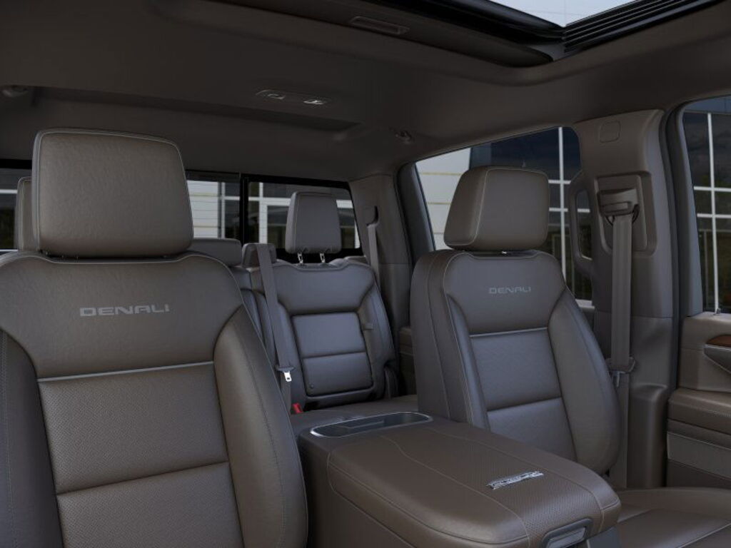 2026 GMC Sierra 2500HD Crew Cab Denali 4WD