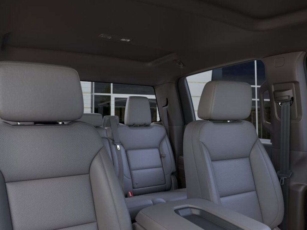 2026 GMC Sierra 1500 Crew Cab SLT 4WD