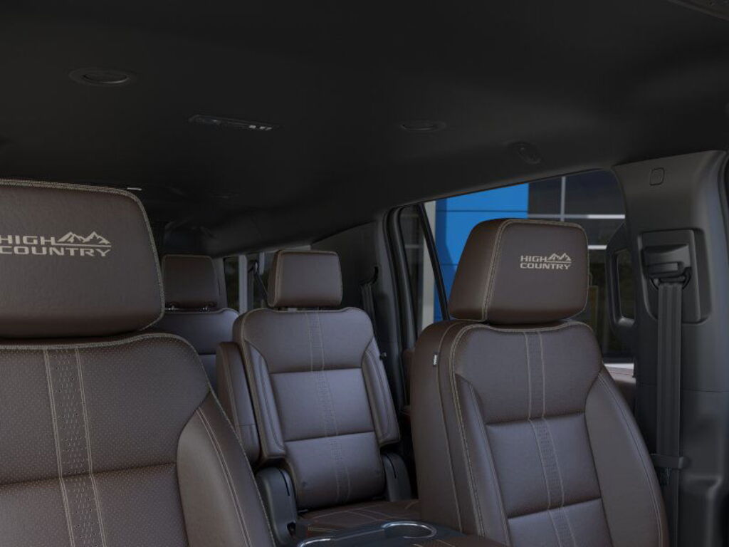 2025 Chevrolet Suburban High Country 4WD