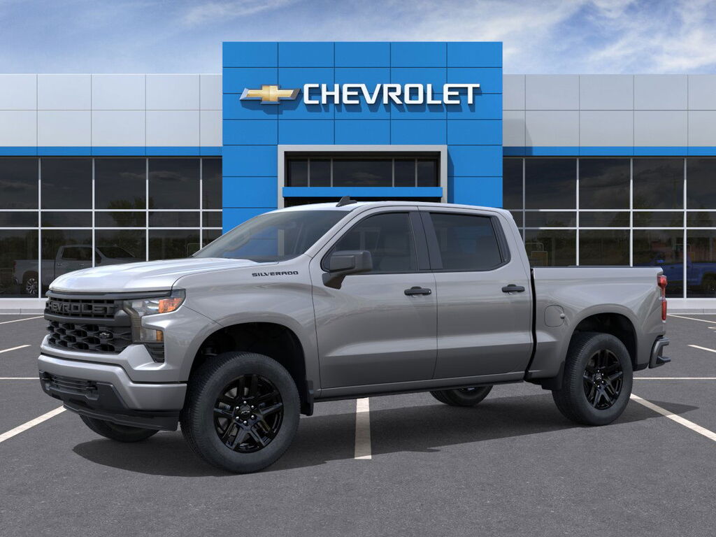 2026 Chevrolet Silverado 1500 Crew Cab Custom