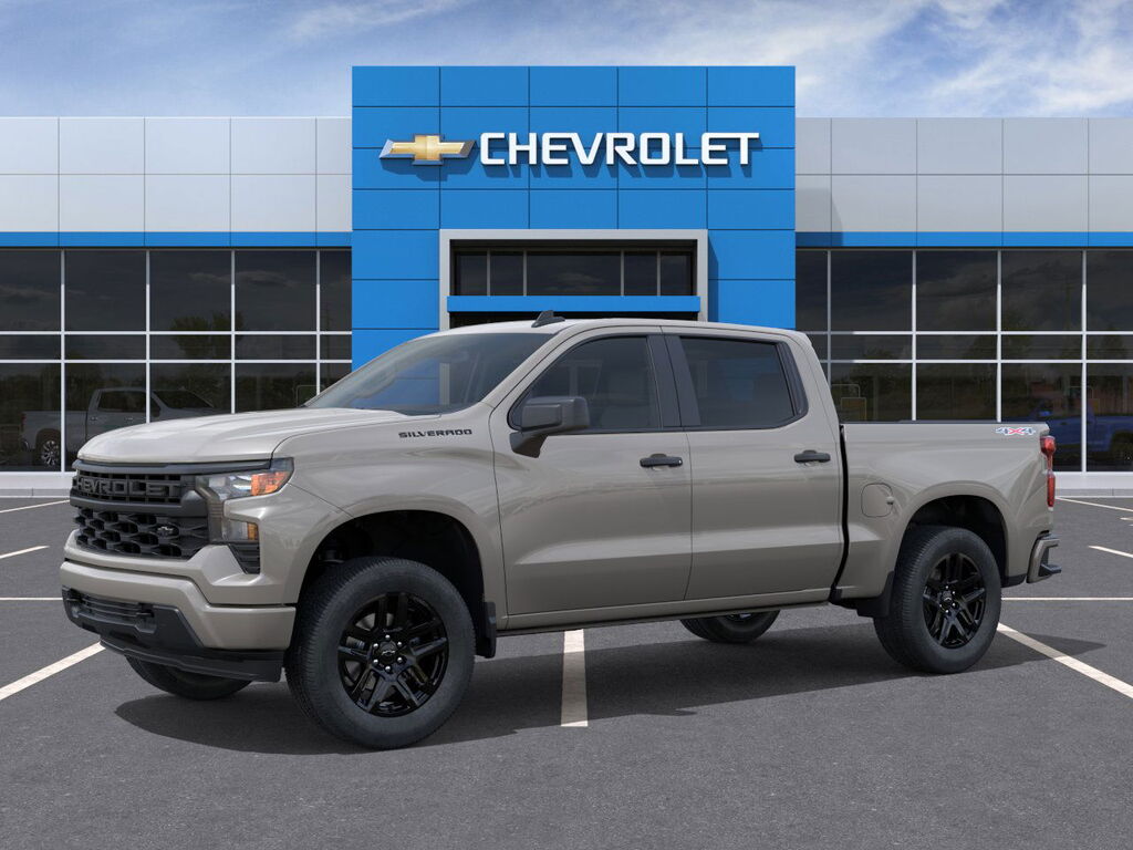 2026 Chevrolet Silverado 1500 Crew Cab Custom 4WD