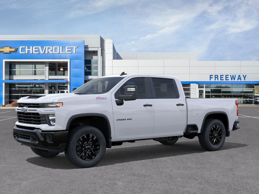 2026 Chevrolet Silverado 2500HD Crew Cab Custom 4WD