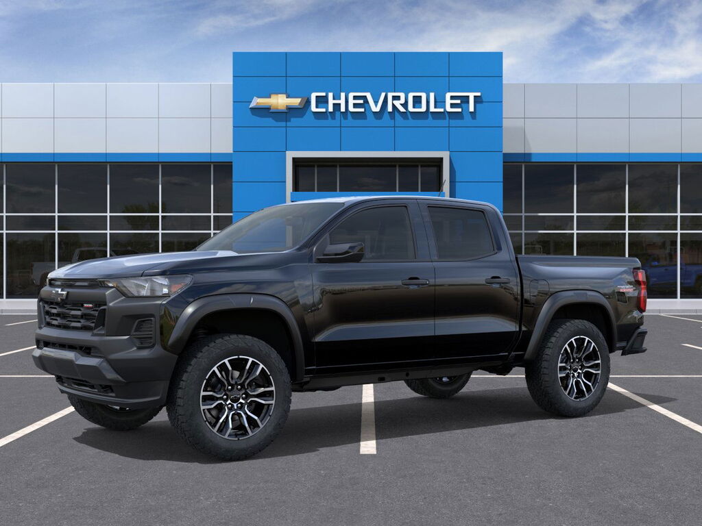 2026 Chevrolet Colorado Trail Boss photo 3