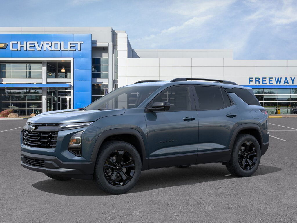 2026 Chevrolet Equinox photo 2