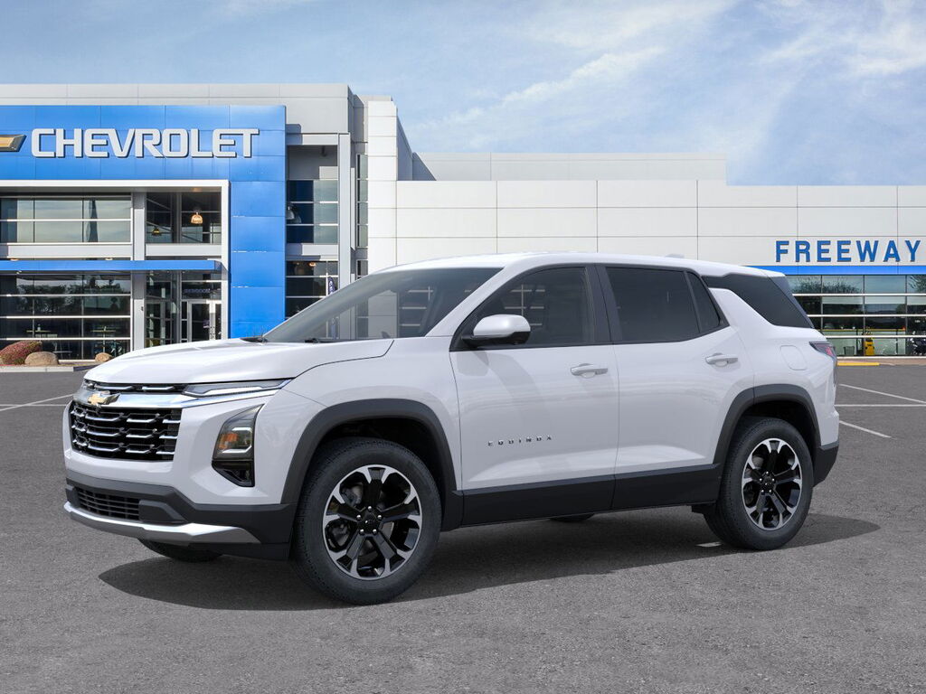 2026 Chevrolet Equinox photo 2