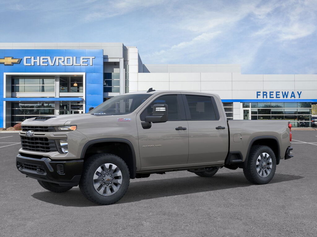 2026 Chevrolet Silverado 2500HD Crew Cab Custom 4WD