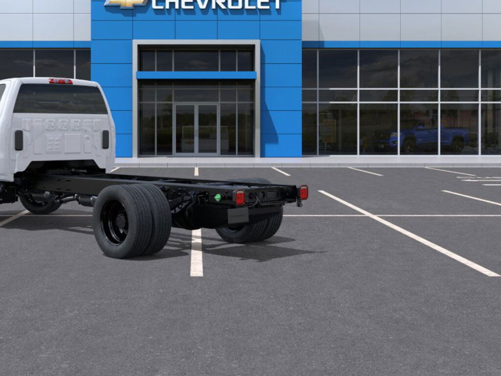 2025 Chevrolet Silverado 4500HD Work Truck