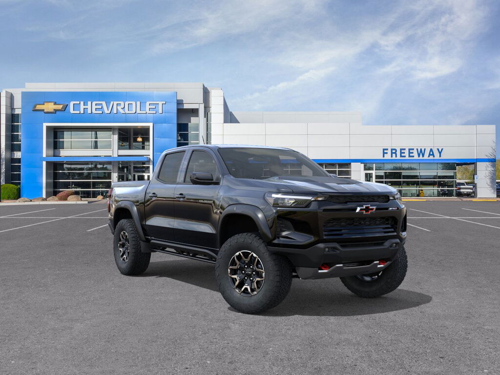 2026 Chevrolet Colorado 4ZR2 4WD