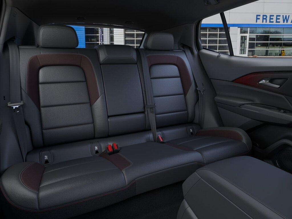 2024 Chevrolet Equinox EV RS - Photo 34