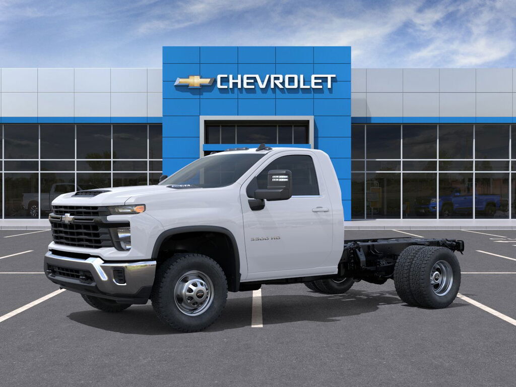 2025 Chevrolet Silverado 3500HD Work Truck 4WD