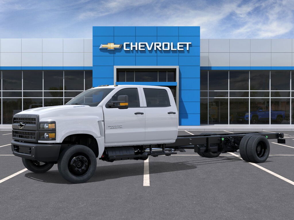 2025 Chevrolet Silverado 5500HD Work Truck