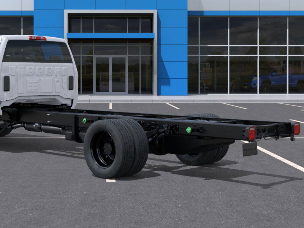 2025 Chevrolet Silverado 5500HD Work Truck