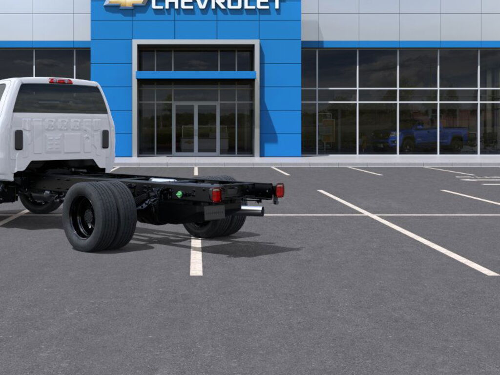 2025 Chevrolet Silverado 4500HD Work Truck