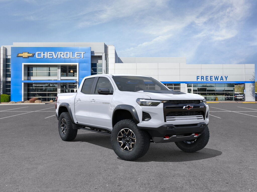 2026 Chevrolet Colorado 4ZR2 4WD