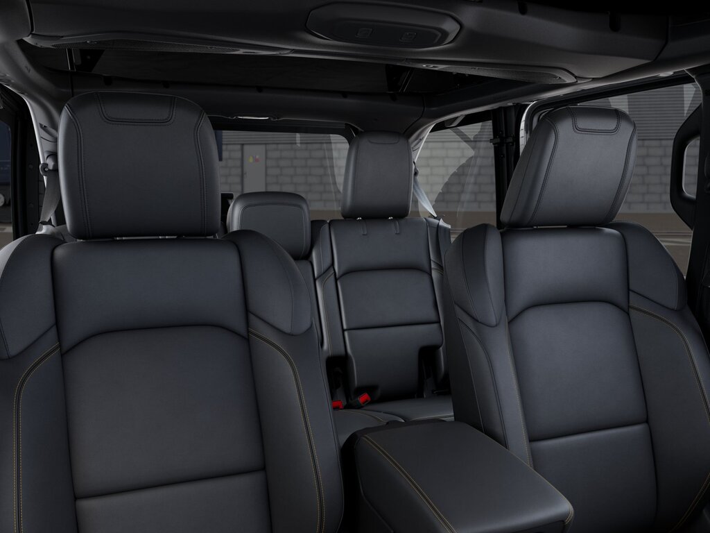 2026 Jeep Wrangler Sahara 4dr