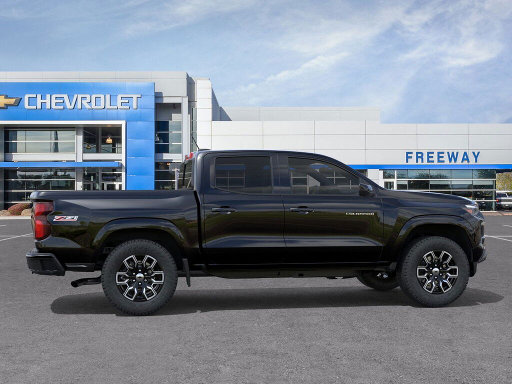 2026 Chevrolet Colorado Z71 - Photo 5
