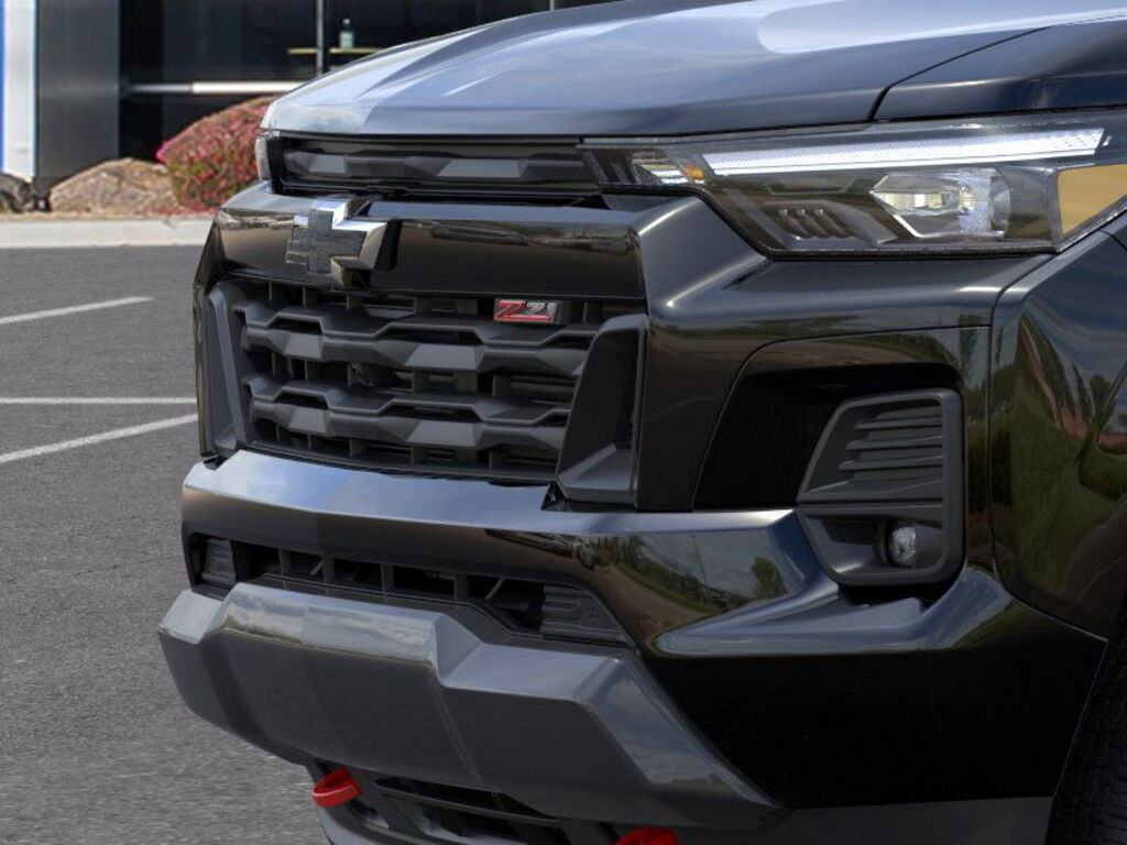 2026 Chevrolet Colorado Z71 - Photo 13