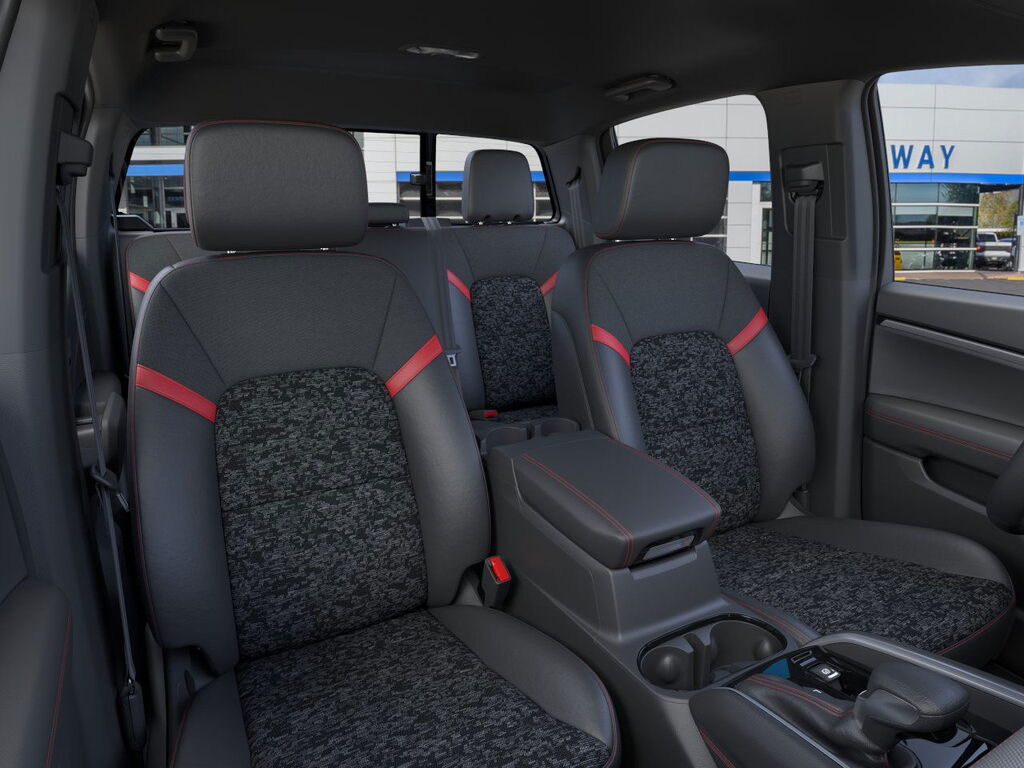 2026 Chevrolet Colorado Z71 - Photo 16