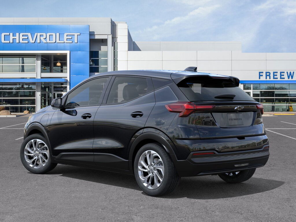 2027 Chevrolet Bolt LT - Photo 3