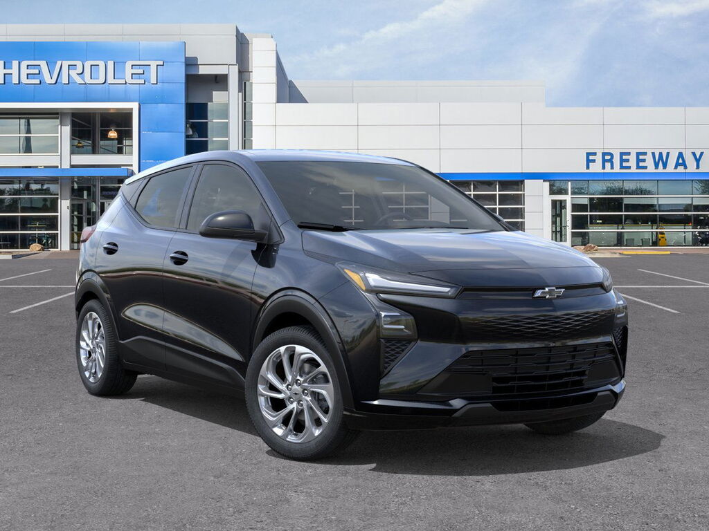 2027 Chevrolet Bolt LT - Photo 7