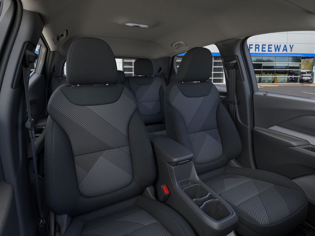 2027 Chevrolet Bolt LT - Photo 16